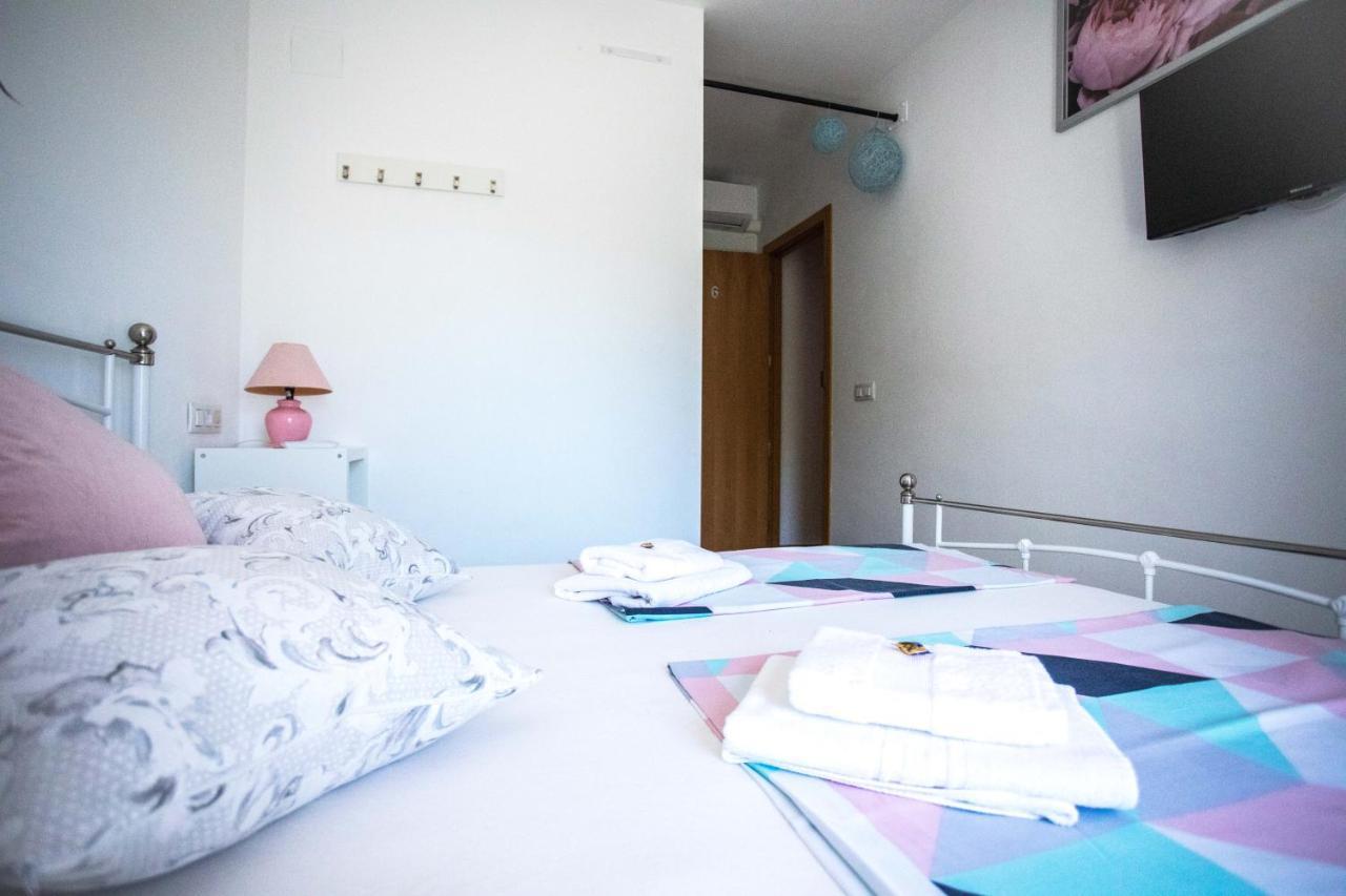 Corals B&B Apartment Dénia Eksteriør billede
